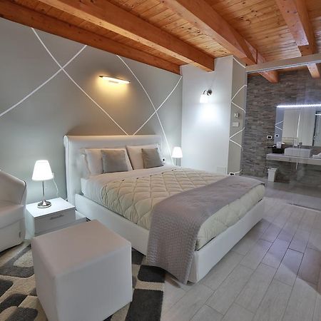 Villa Giulia Del Cavaliere Castrovillari Kültér fotó