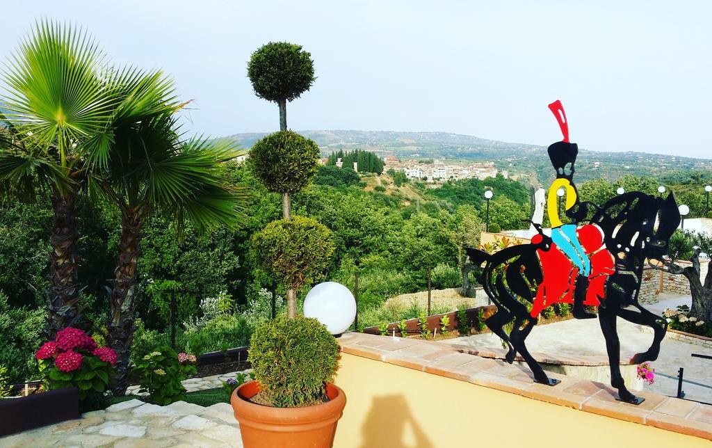 Villa Giulia Del Cavaliere Castrovillari Kültér fotó